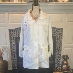 Ubu white windbreaker jacket, size medium, good used condition